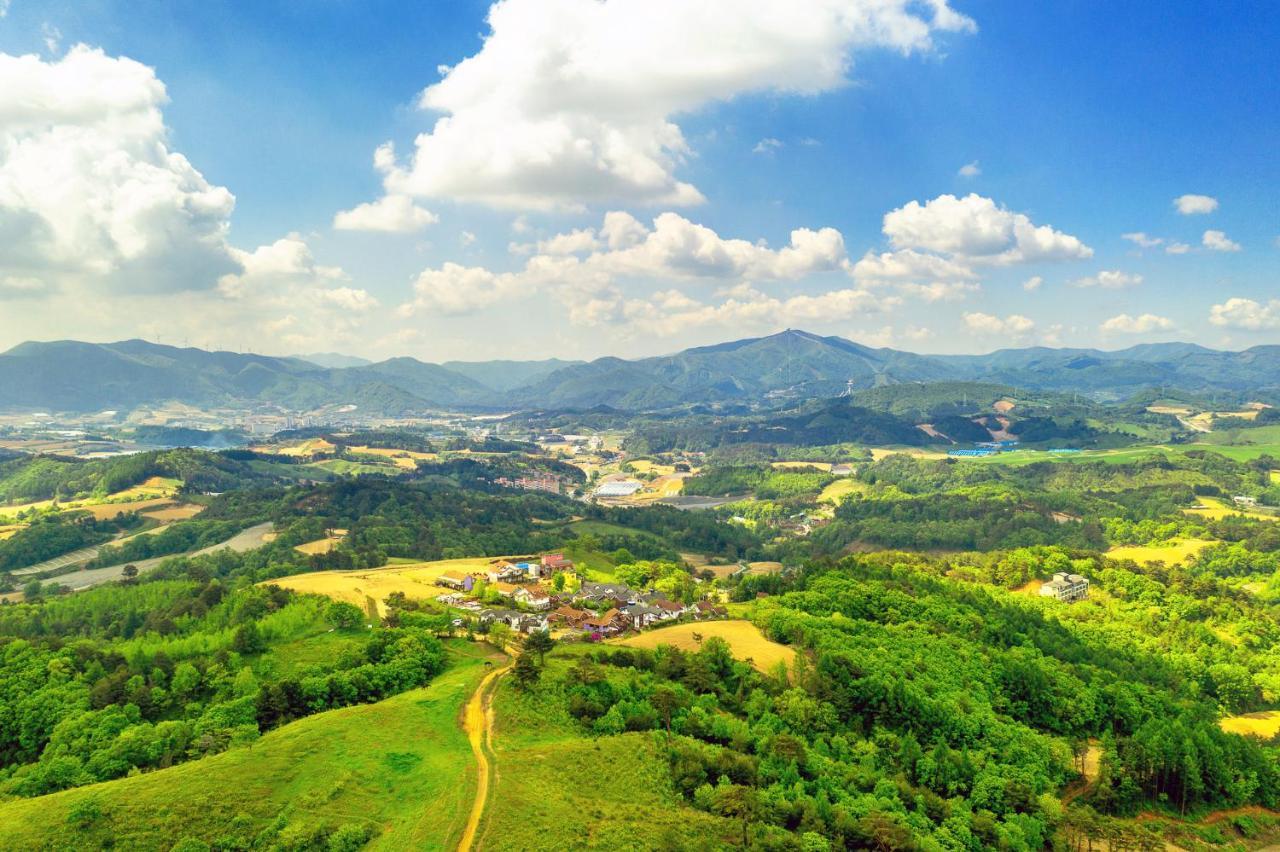 Pungcha & Herb Pension Pyeongchang Exterior foto