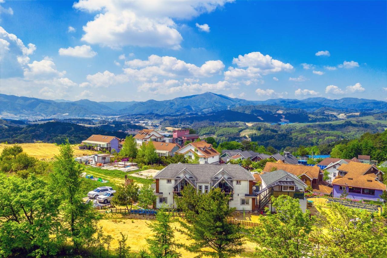 Pungcha & Herb Pension Pyeongchang Exterior foto